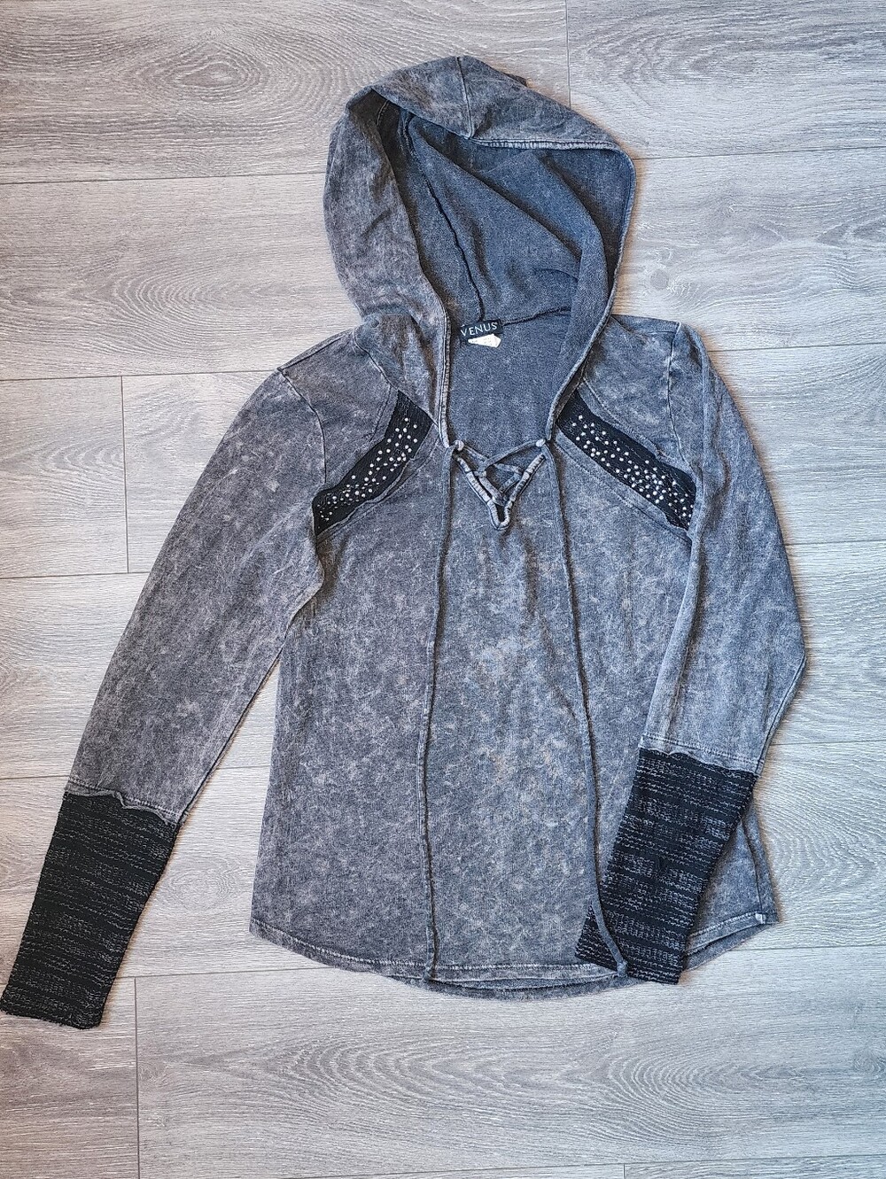 Gray Acid Wash Lace Up Hoodie Top With Black Contrast Cuffs Medium Fairy Grunge